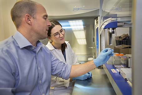 Brant and Jessie in the lab